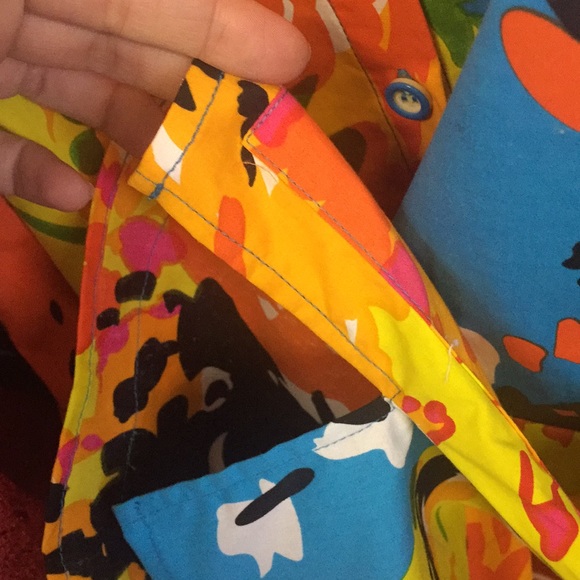 Pleats Collection size small button shirt - Picture 6 of 6